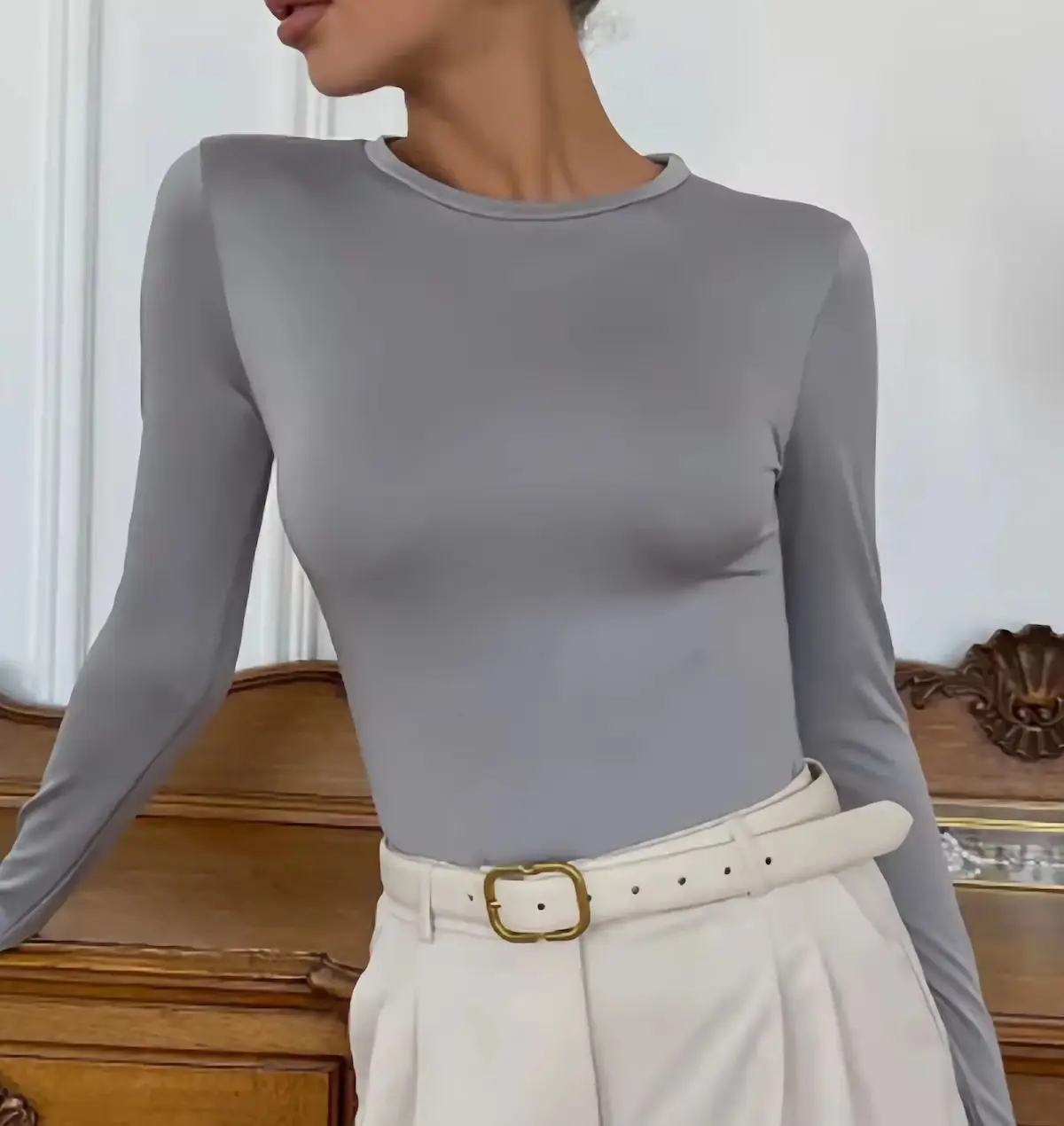 WXOY Basic Slim Fit Crew Neck Top For Women Casual Long Sleeve T-Shirt With Thumb Hole Solid Color Tee