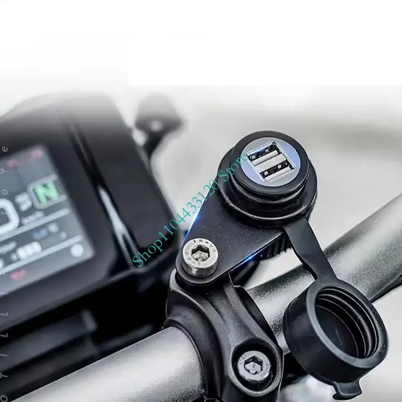 High Speed 5V 2A USB Charging Socket For R1200GS R1250GS R1250RT Bikes Featuring Industrial Grade Plastic Construction