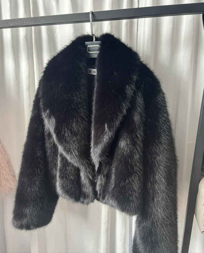 Lautaro Winter Short Thick Warm Shaggy Soft Black Faux Fur Coat Women Shawl Collar 2026 Loose Luxury High Quality Fluffy Jacket