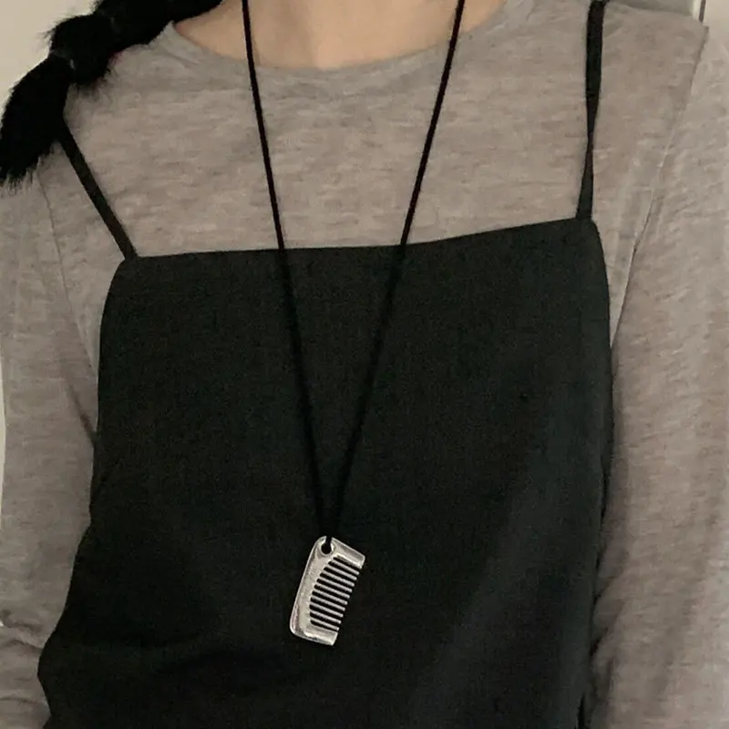 Heart Comb Pendant Necklace Black Cord Adjustable Long Minimalist Elegant Versatile Lightweight Alloy Jewelry Women