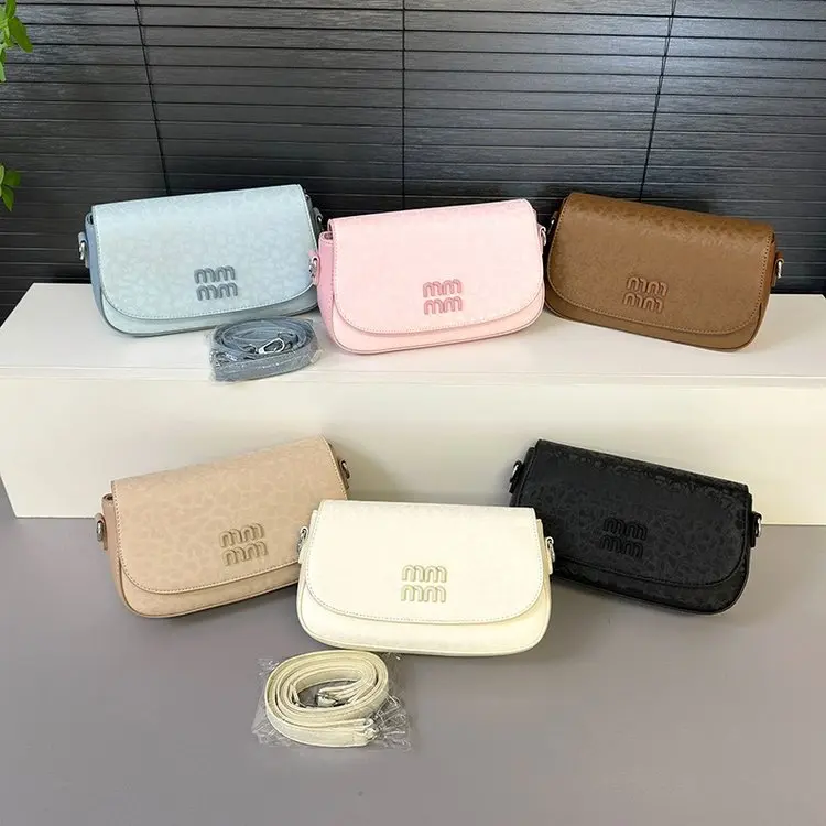 

Новая простая корейская женская сумка для поездок на работу 2026 года, модная универсальная сумка через плечо, премиальная сумка-мессенджер кросс-боди