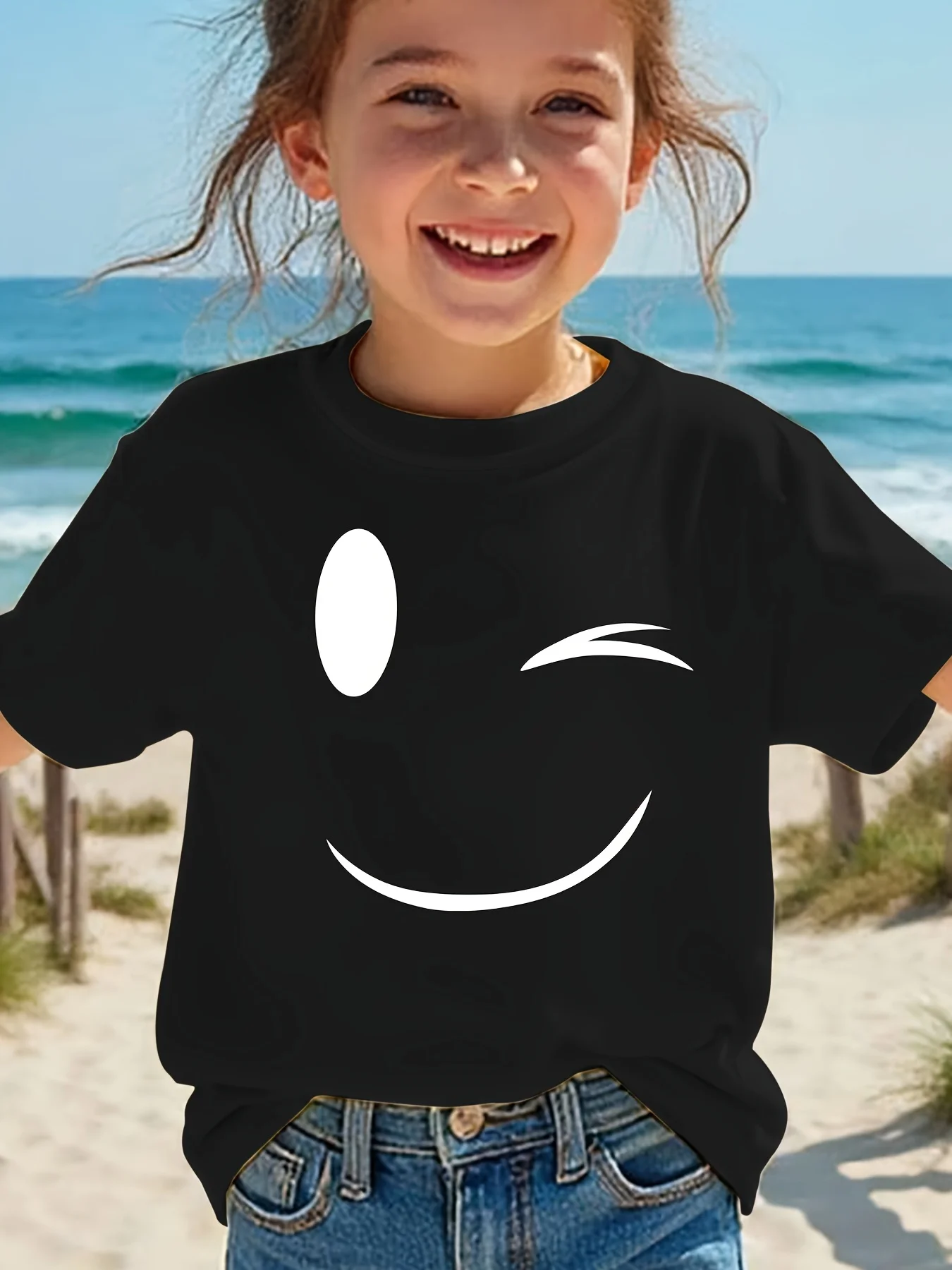 Summer Fashion Children's Short Sleeved T-shirt Blink Cartoon Printed Casual Personalized Parent Child Top Street Trend T-shirt