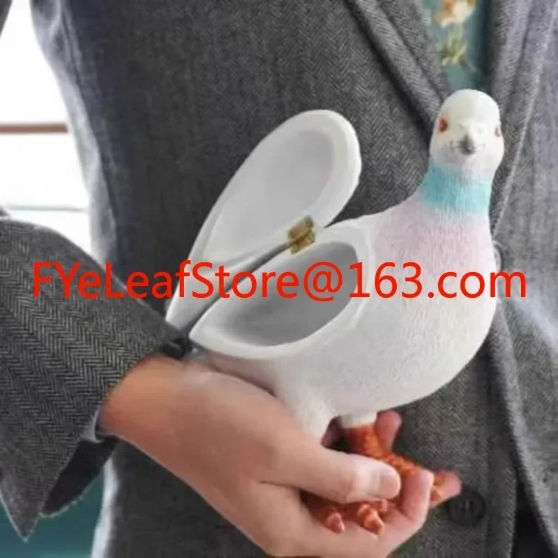 Japanese pigeon clutch bag creative fun casual versatile bag home decoration ornaments