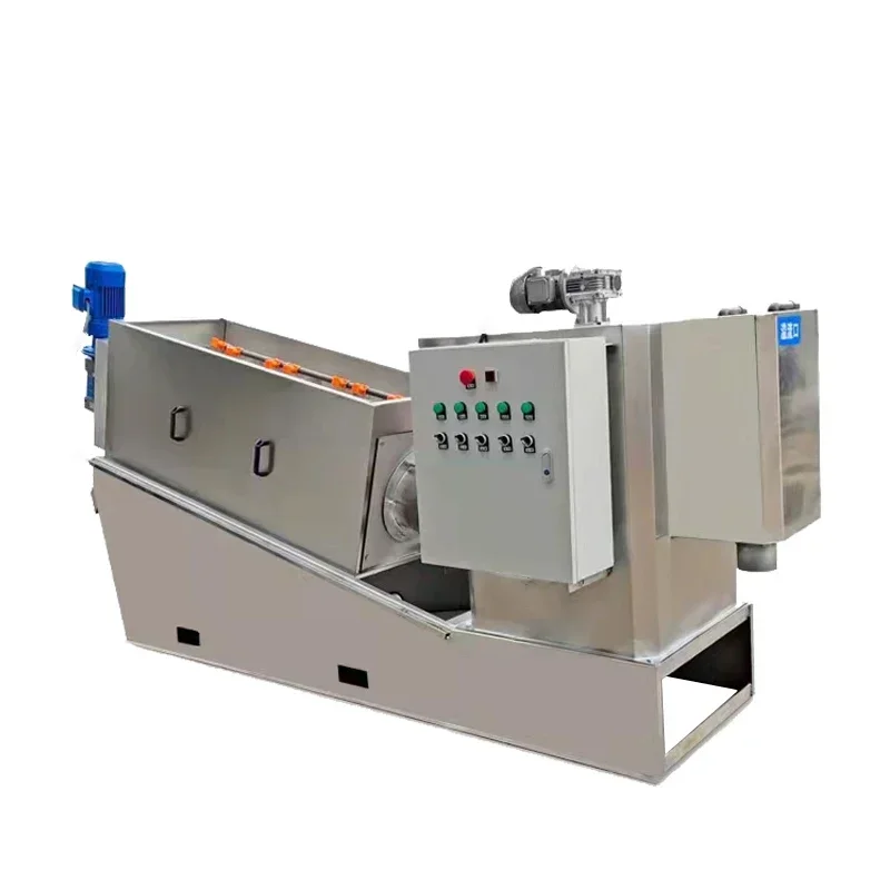 Stacked sludge dewatering machine, farm manure dewatering machine, slaughtering wastewater treatment equipment