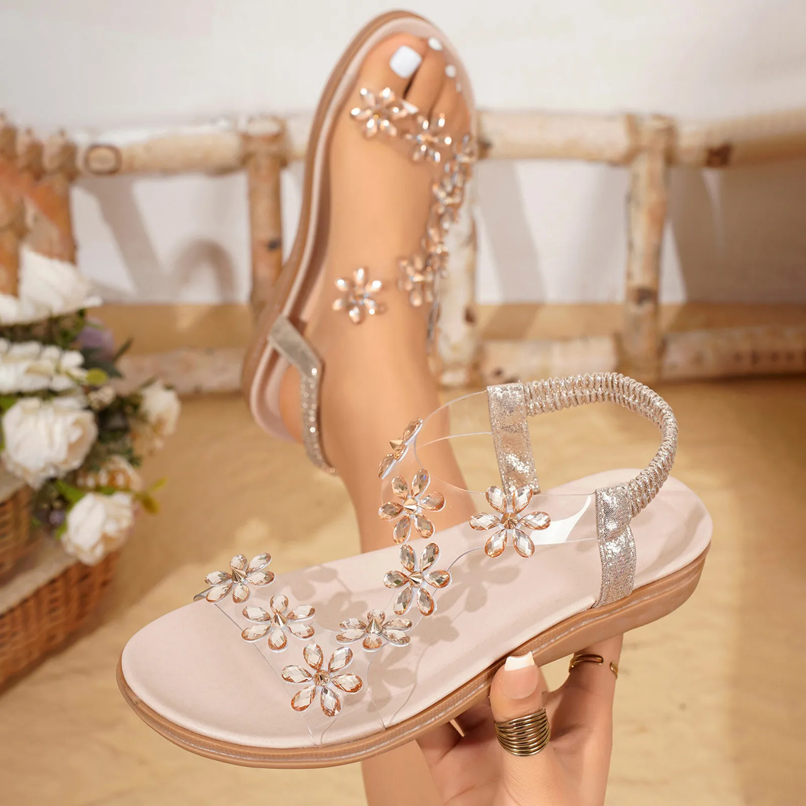 Summer Women'S Shoes Rhinestone New Butterfly Flower Sandals Fashion Flat Bottom Transparent Casual Gladiator Slip On Sandalias