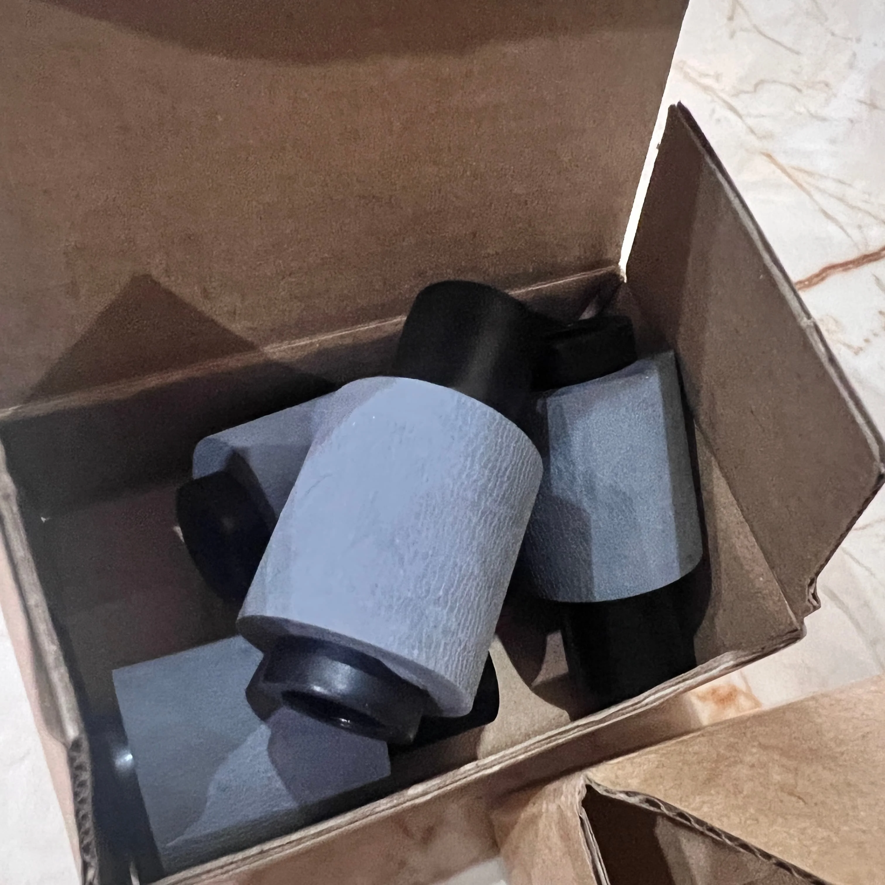 

10 шт. A806-1321 B477-2226 B477-2225 Ролик захвата ADF для Ricoh Aficio 1055 1060 1075 1085 2051 2060 2075 2090 2105 3260C 550 650