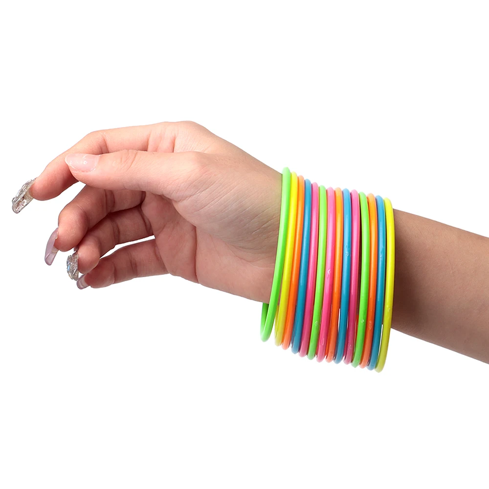 5/10/20 قطعة العصرية الاكريليك النيون الملونة الجولة هندسية رقيقة أساور مجموعة متعدد الألوان تكويم سوار الإكسسوارات