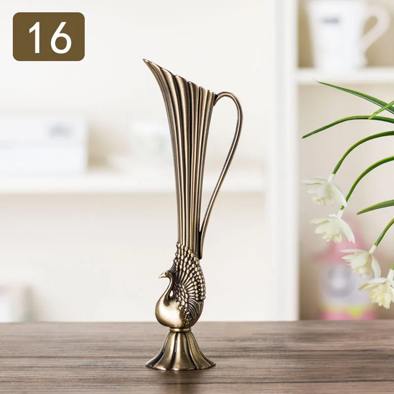 

Europe H20CM peacock shape small metal vase Vintage vase alloy metal flowers vase table vase for home decoration HP 016