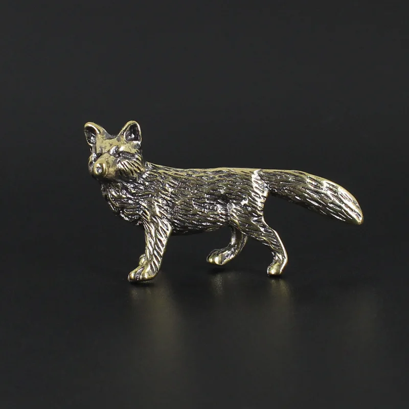 1Pc Brass Wolf Decoration - Baby Wolf Style Table Decoration Tea Pet Arts and Crafts Solid Brass Figurine