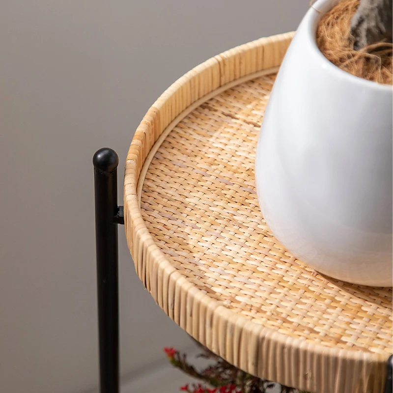 حامل زهور الروطان المعدني الفني بطبقة مزدوجة رف نباتات حرفي من الحديد ديكور داخلي أخضر رف حامل نباتي إبداعي