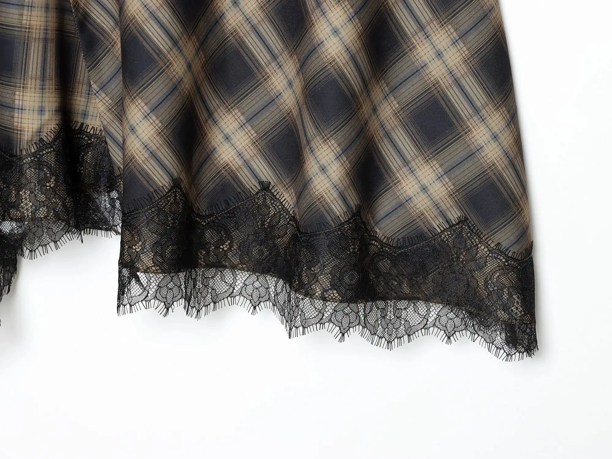 KONDALA Eleganter Karierter Rock mit Spitzensaum für Damen Trendiger High-Street Midi-Rock Neue Frühjahr/Sommer 2026 Mode Urlaubs-Chic Damenrock – Detail 7