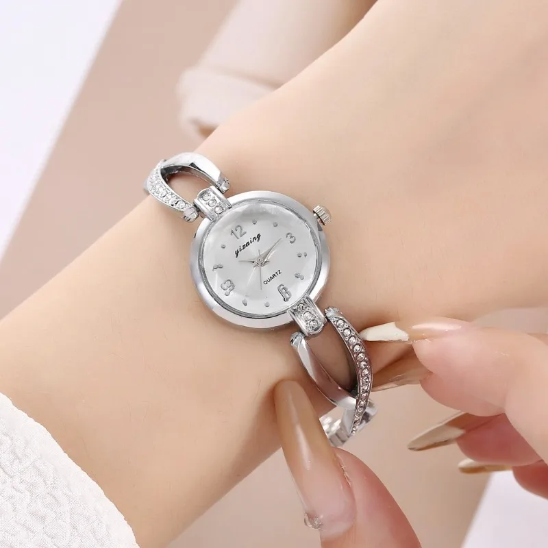 

Модные кварцевые часы со стразами и маленьким циферблатом из сплава, женские простые элегантные женские наручные часы-браслет Relogio Feminino