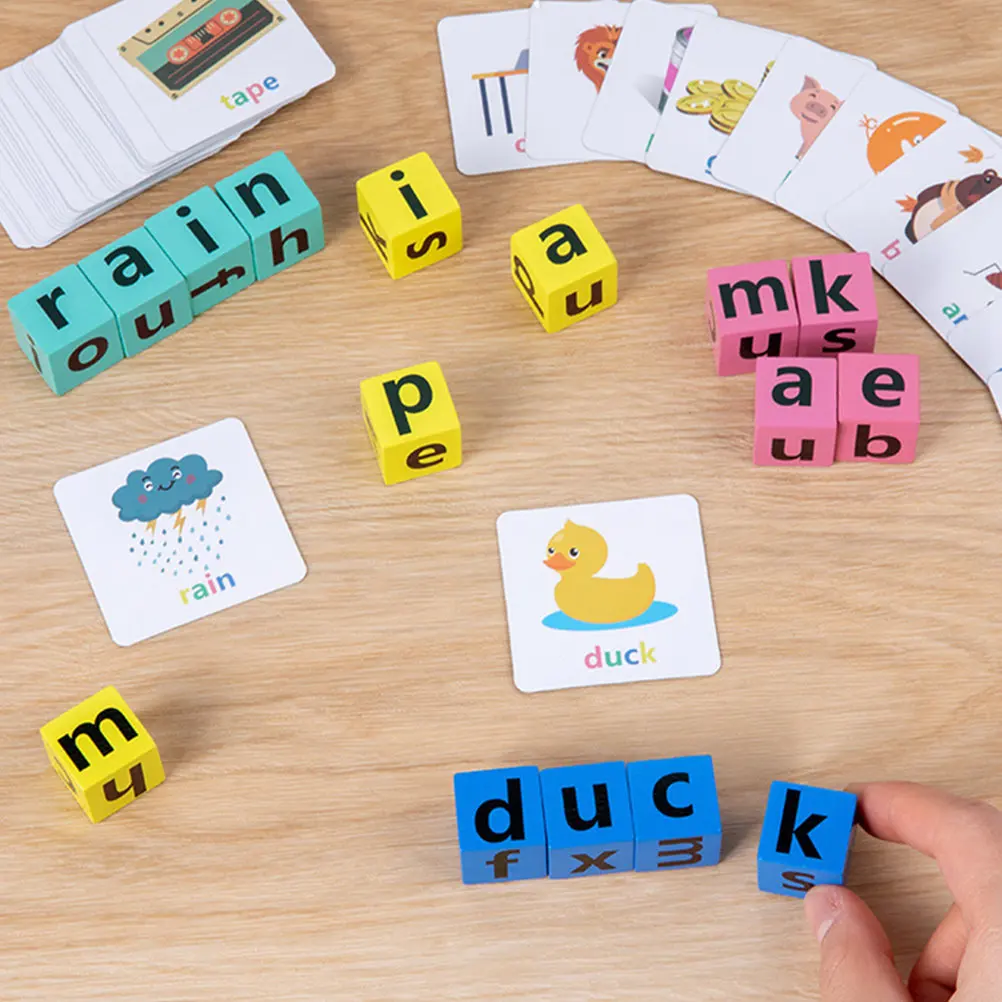 

Набор для игры в составление слов: развивающие карточки с английскими буквами для изучения алфавита и развития познавательных способностей у детей