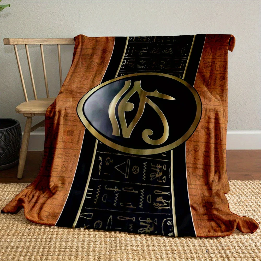 Luxury Initial Monogram Throw Blanket Plush Fleece Throw for Sofa Couch Bed Decorative Gold Letter Winter Warmth Gift