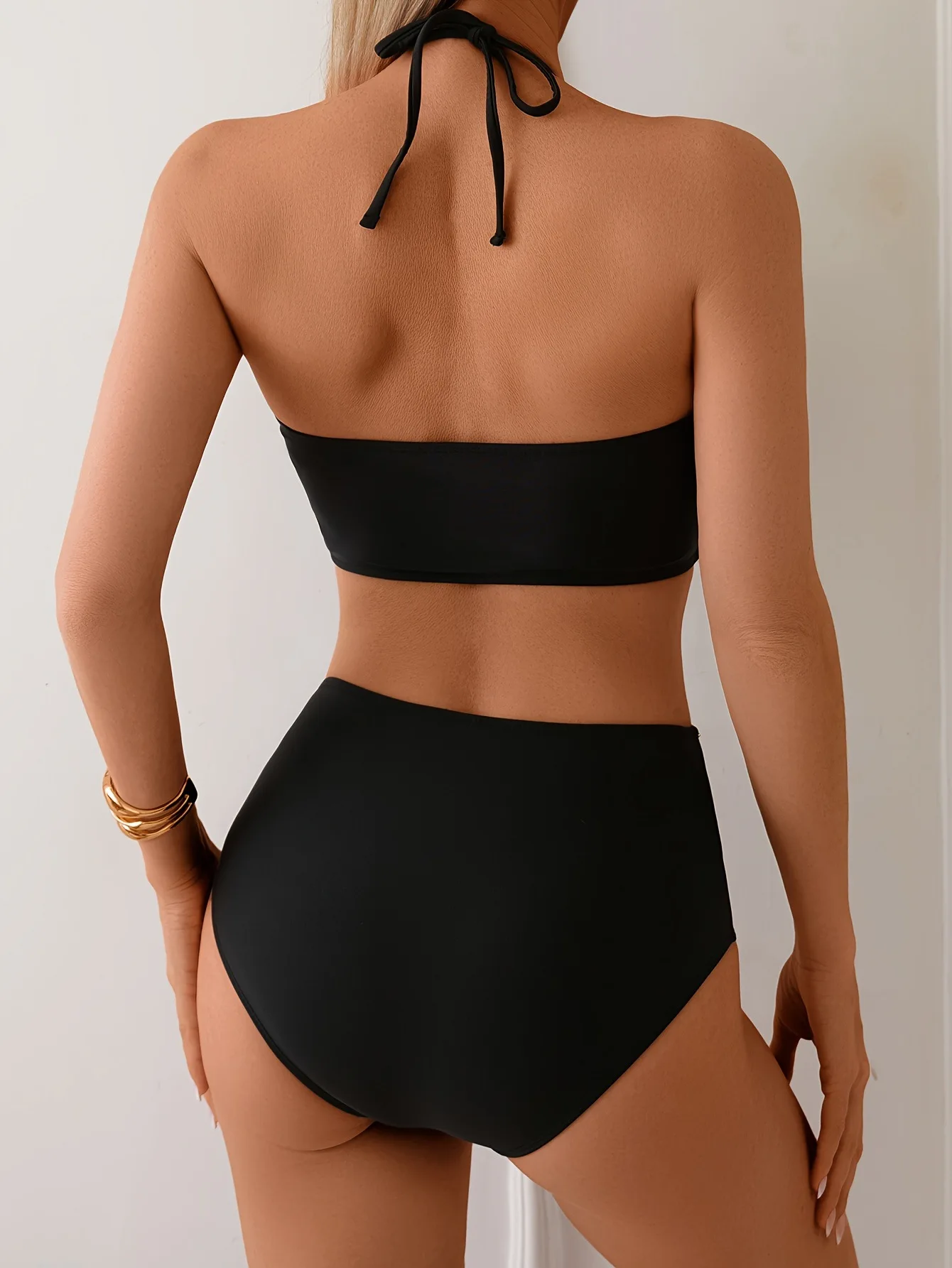 Women Sexy Cutout Bikini Set Women's Midriff-Baring Two-Piece Swimwear Hollow Front Beach Swimsuit Sexy Solid Black Halter Tops