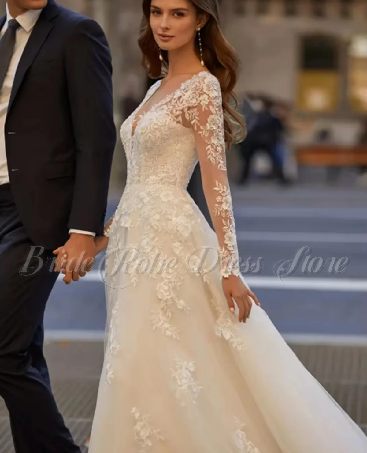 CUSTOM 2025 Appliques ชุดแต่งงานแขนยาวผู้หญิงสาย V คอชุดเจ้าสาว Elegant ปุ่มกลับ Vestido De Novia