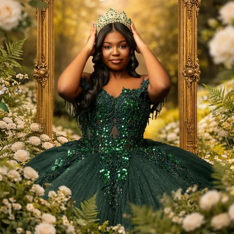 

Dark Green Quinceanera Dresses Off the Shoulder Crystal Glitter Decal Lace Layering Long tail Vestidoe 15 Quinceanera Customize