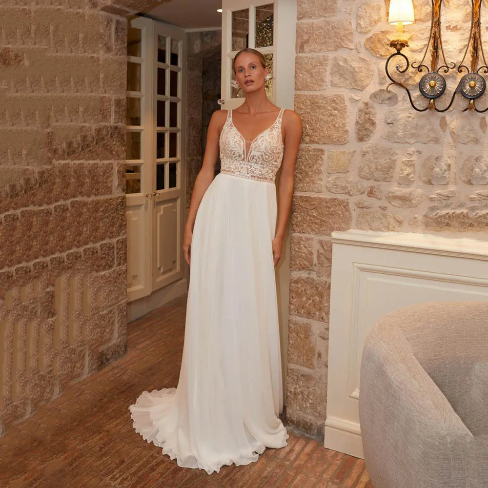 Beach Women's Wedding Dresses V Neck Vestidos De Novia Sleeveless Customized Bride Gowns Lace Appliques 2026 Bridal Dresses