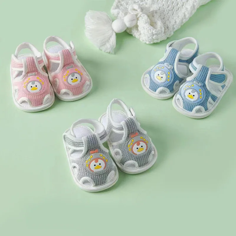 Sandalias transpirables antideslizantes para bebés, zapatos de primeros pasos con estampado bonito, cómodos y suaves para niños pequeños