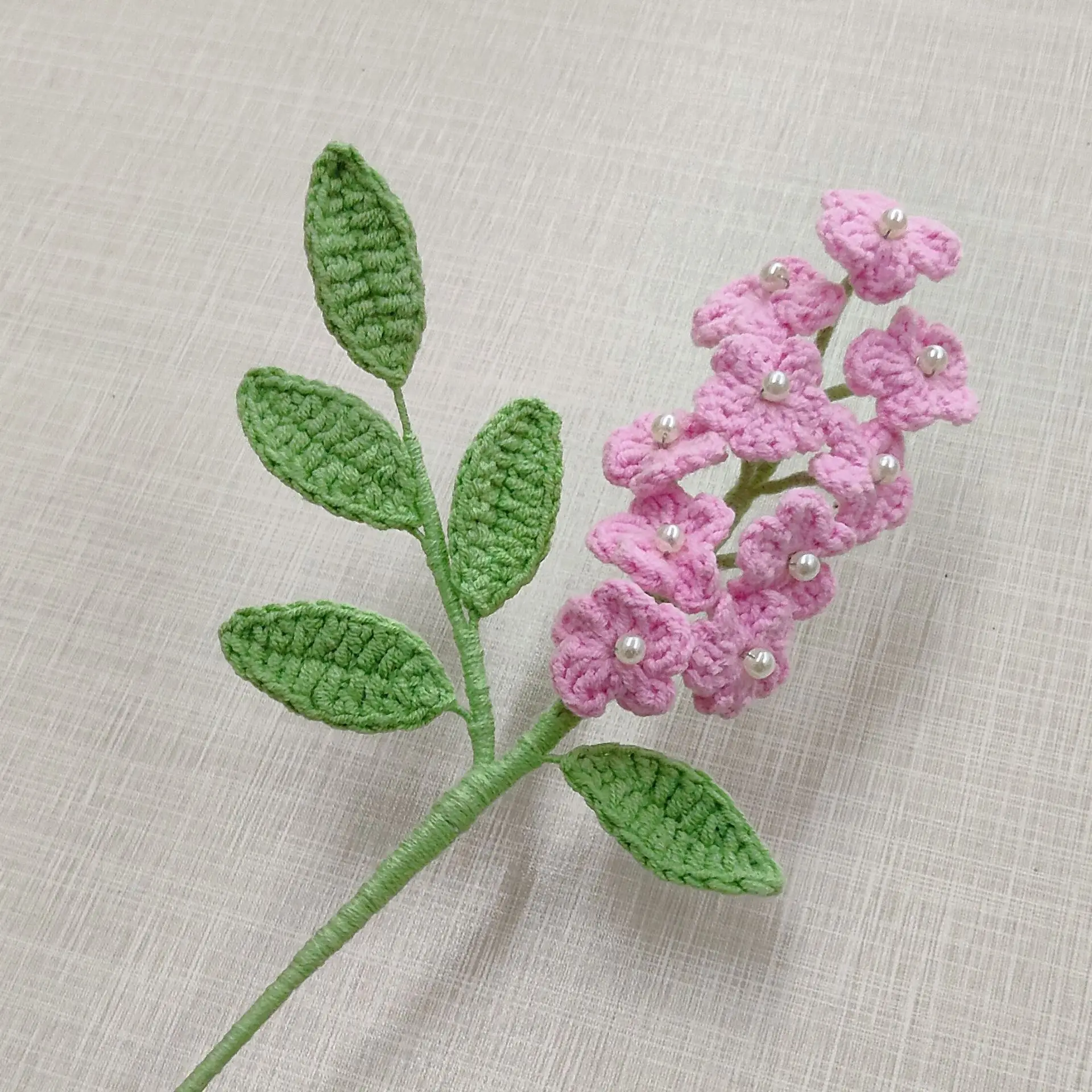Fertig handgewebte Blumenzweige, hübscher gehäkelter Blumenstrauß, kreative Kunstpflanze, Hochzeitsraumdekoration, Geschenk – Detail 2