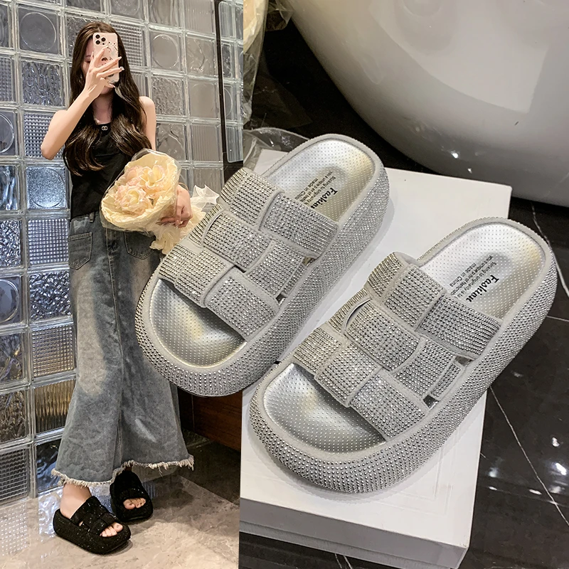 

Thick-soled Open-toe Rhinestone Waterproof Platform Fashionable Multi-purpose Comfortable Anti-slip Fashion Women's Flip-flops