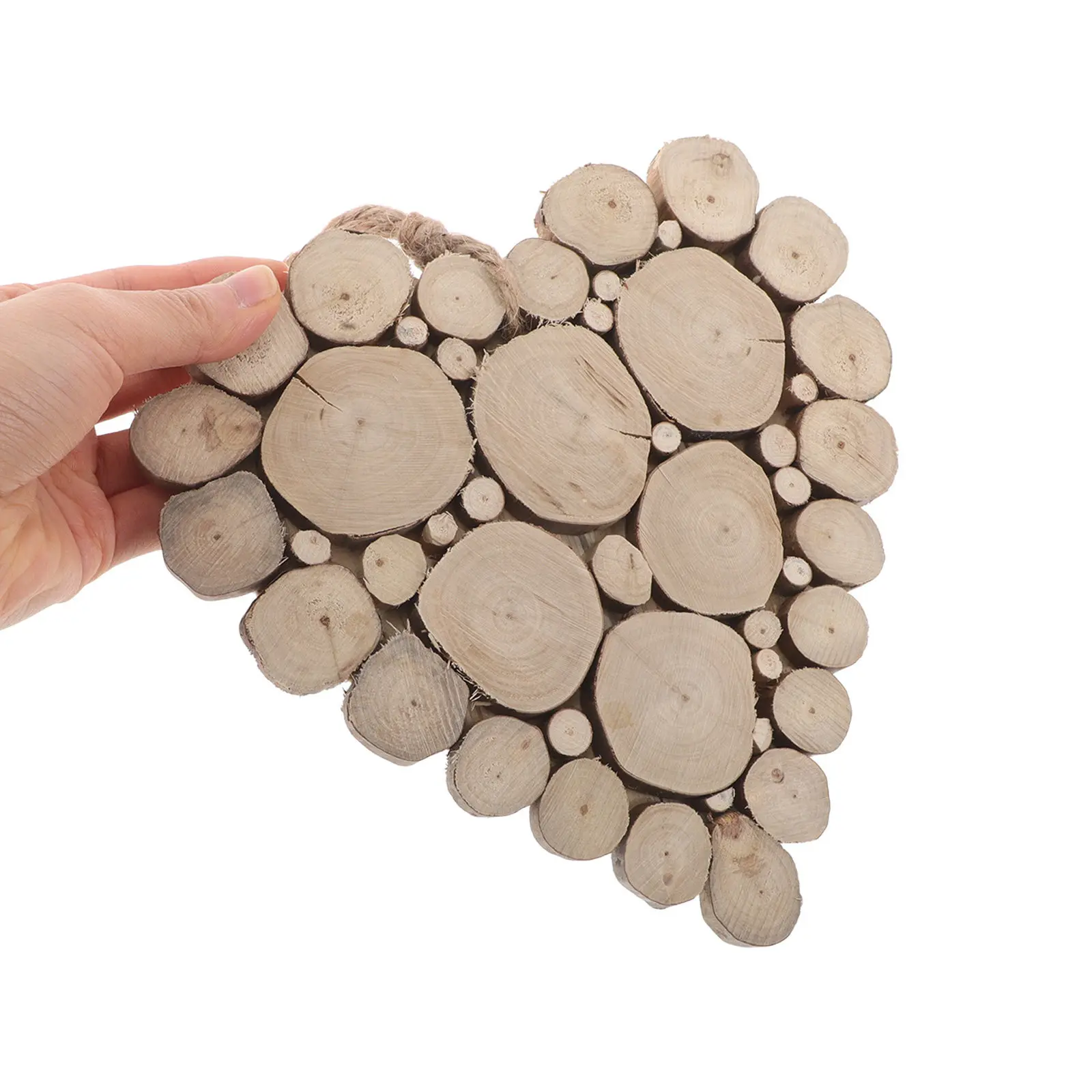Wooden Heart Decor Valentine's Day Love Ornament Rustic Heart Sculpture for Holiday Home Kitchen Mantel Wall Tabletop Decoration