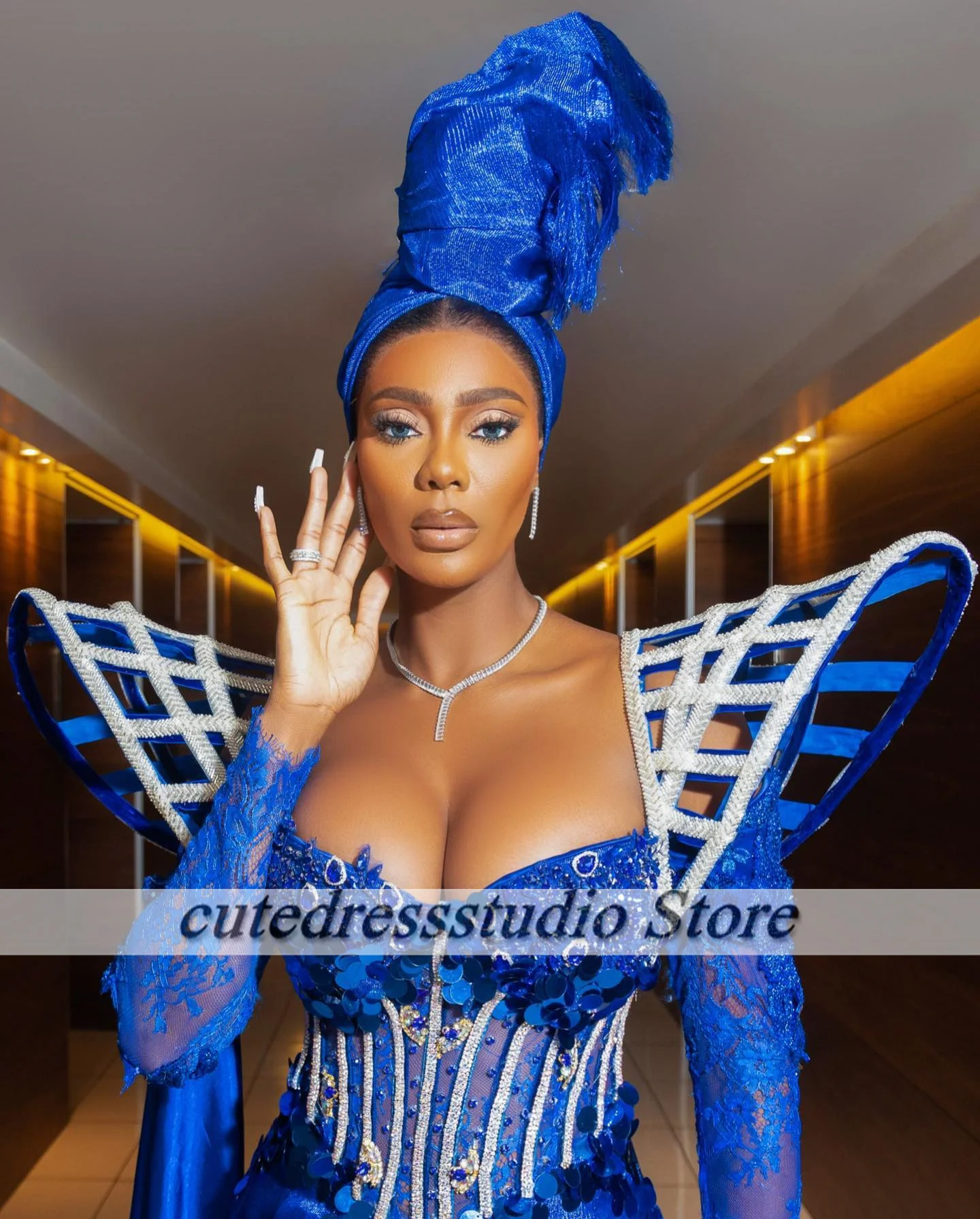 Design Aso Ebi Royal Blue abiti da sera 2025 manica lunga Sweetheart Mermaid Prom Gown perline Ankara Style Wedding Party Dress