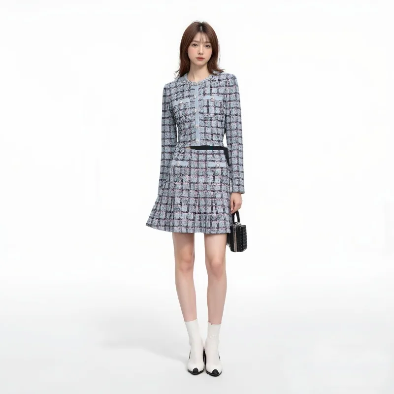 Fashion small fragrant style plaid versatile contrasting color long-sleeved knitted cardigan + skirt two-piece set