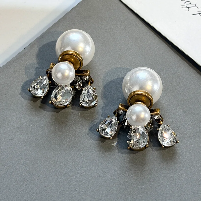 

Luxury Imitation Pearl Water Drop Stud Earrings for Women Double Wear French Vintage Delicate Silver Needle Earring Wholesale