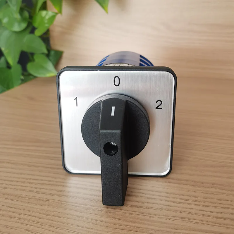 Imagem -02 - Interruptor Giratório Universal da Comutação da Came 3-pole 102 660v 125a Posições