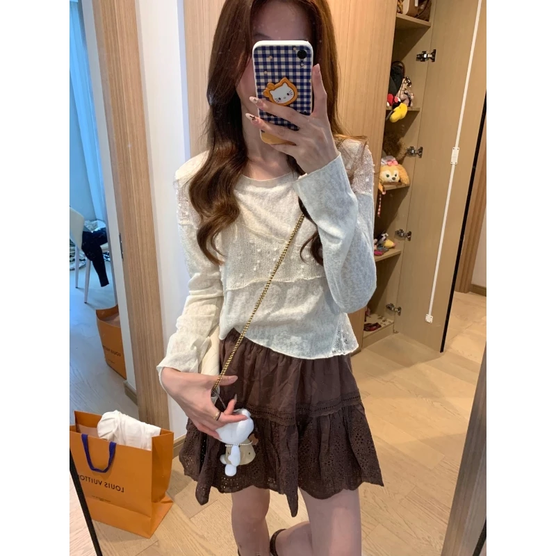 

Long Sleeved T Shirts Printed Womens Spring Petal Cuff Adjustable Waist Urban Lady Pleat Detail Layered Simple Artistic Modern