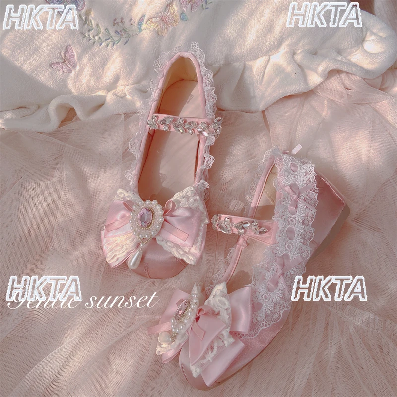 

Japanese Mass Produced Pearl Rhinestone Lace Winter Lolita Flat Shoes Sweet Inner Heightening Shallow Mouth Shoes Women