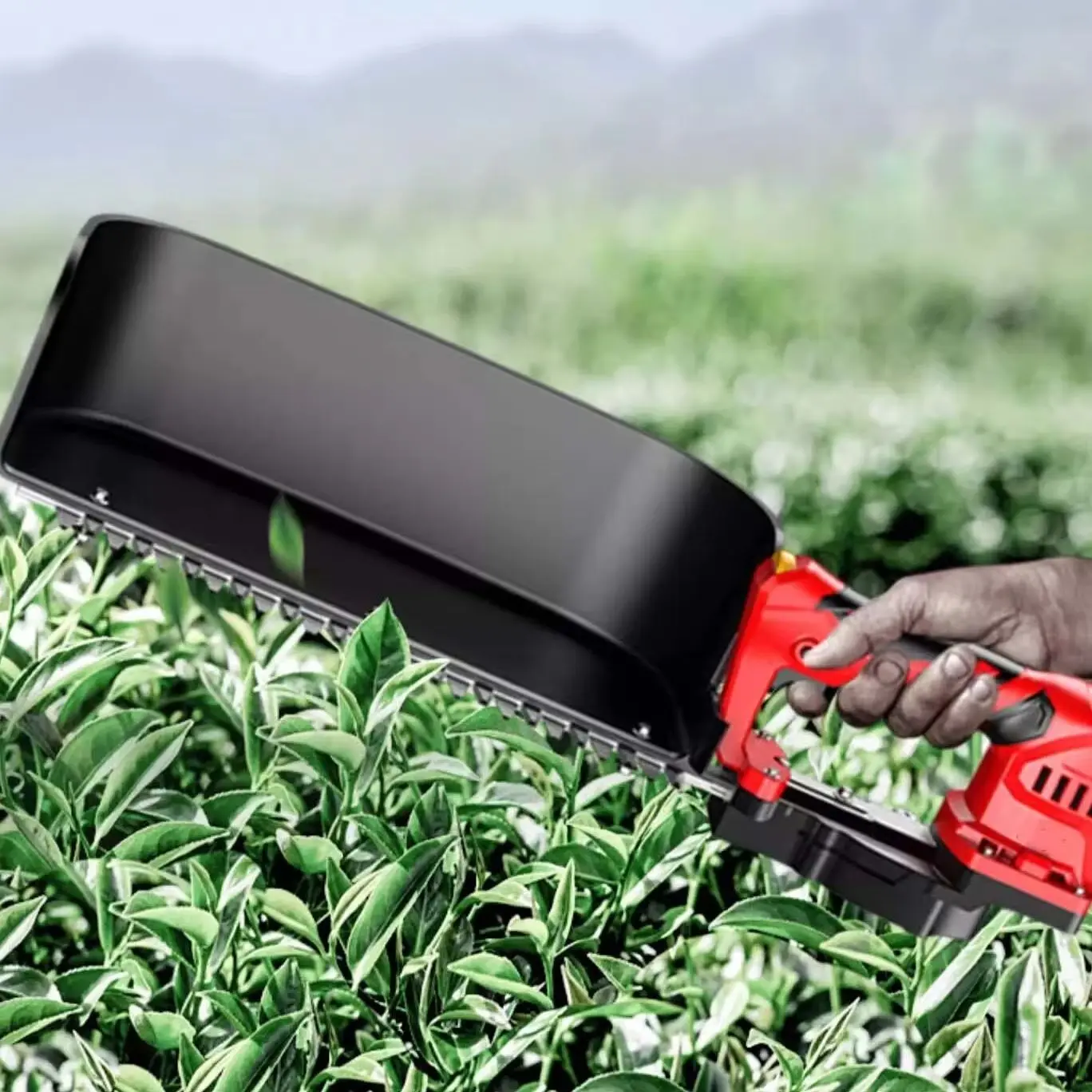 Greening and Garden Trimming Machine Rechargeable Tea Picking Portable Tea Picker Light Electric Hedge Trimmer