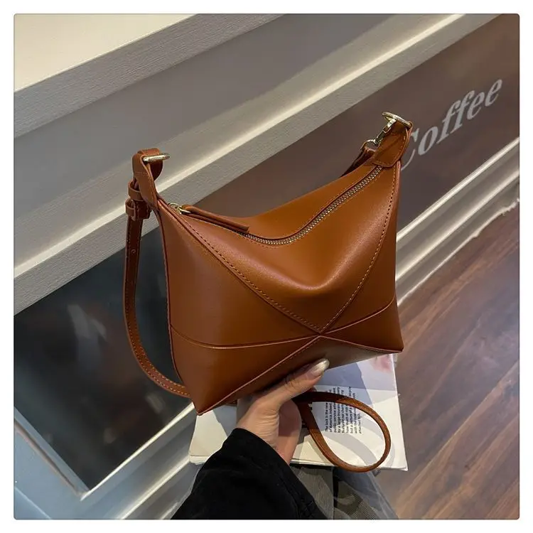

Crossbody Bag 2025 New High-value Women's Bag French Niche Folding Underarm Bag Simple and Exquisite Bag