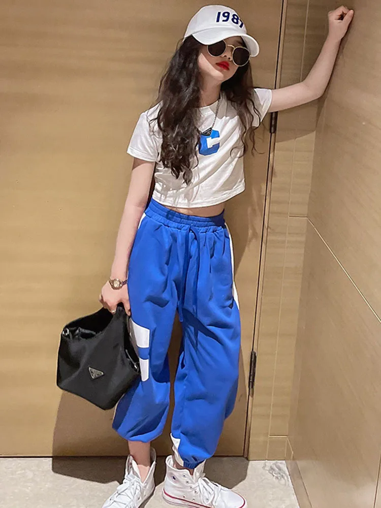 

Korean Version of Children's Clothing Girls 2022 Summer New Letter Short-sleeved T-shirt Sports Pants Sweatpants Two-piece Suit