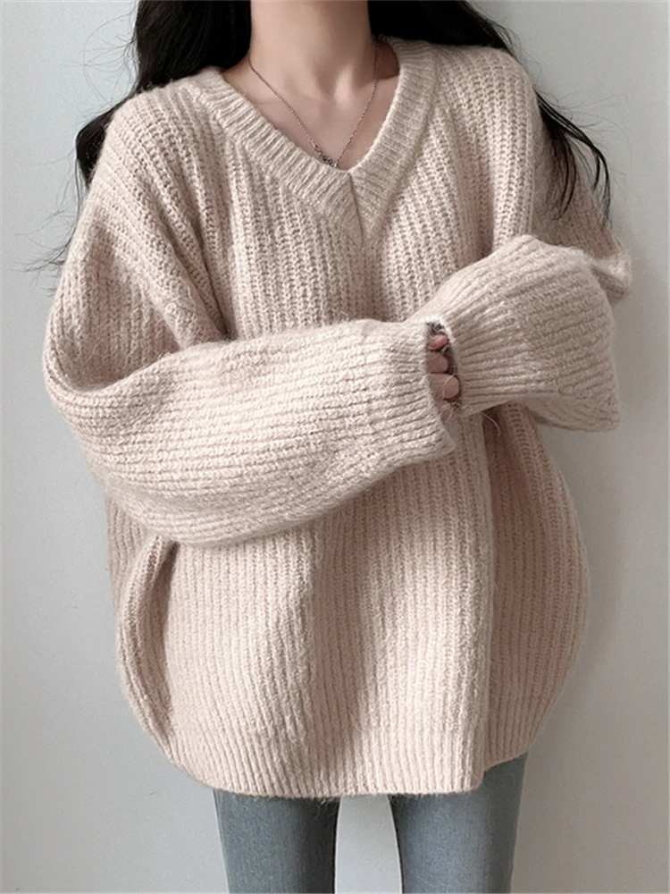 REALEFT Autumn Winter Oversize V-Neck Women's Sweater 2023 New Casual Loose Long Sleeve Sweaters Ladies Knitted Pullover Female