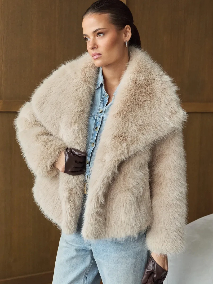 Women Short Furry Jacket Big Lapel Collar Long Sleeve Loose Warm Winter Plush Outerwear