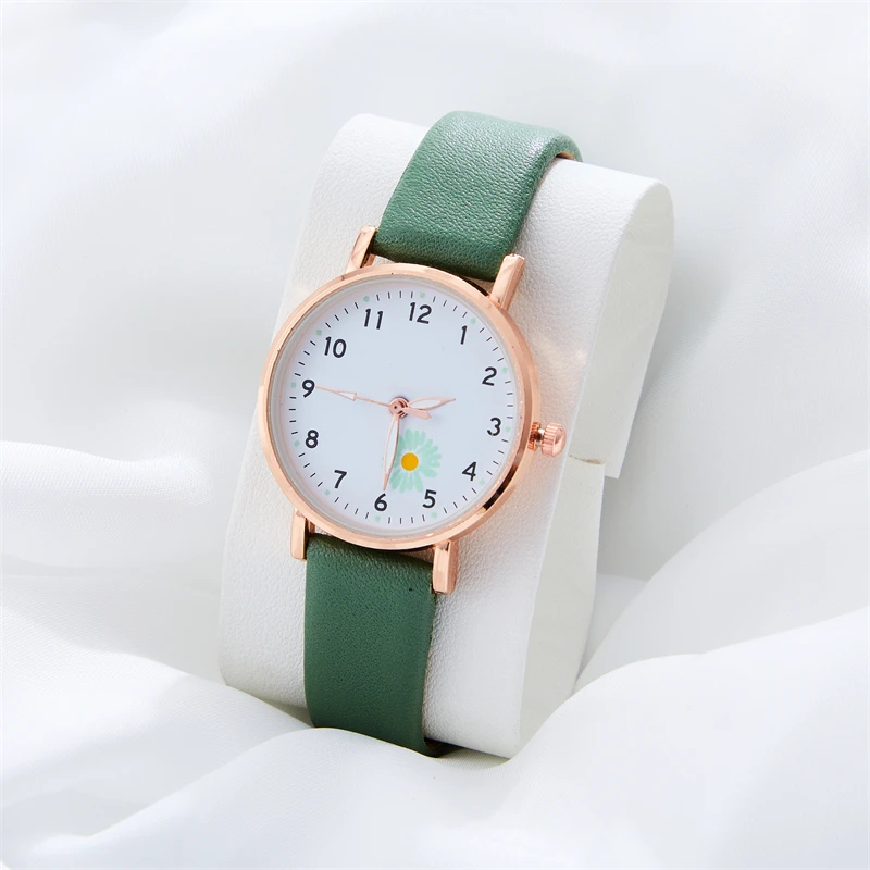 Dames Niche Eenvoudig Digitaal Dameshorloge Klein Daisy Belt Quartz Fashion Watch