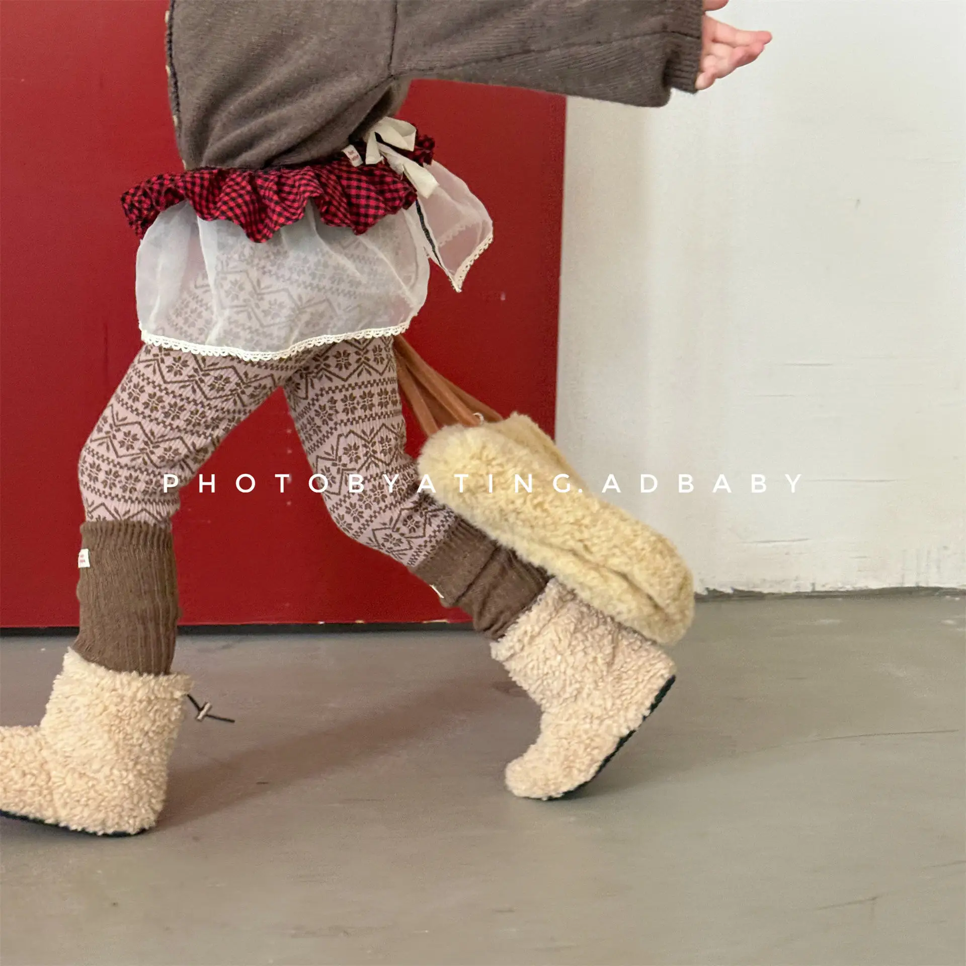 2025 شتاء جديد الأطفال الصوف طماق موضة طباعة الفتيات السراويل الدافئة زائد المخملية سميكة الطفل سراويل قطنية ملابس الاطفال