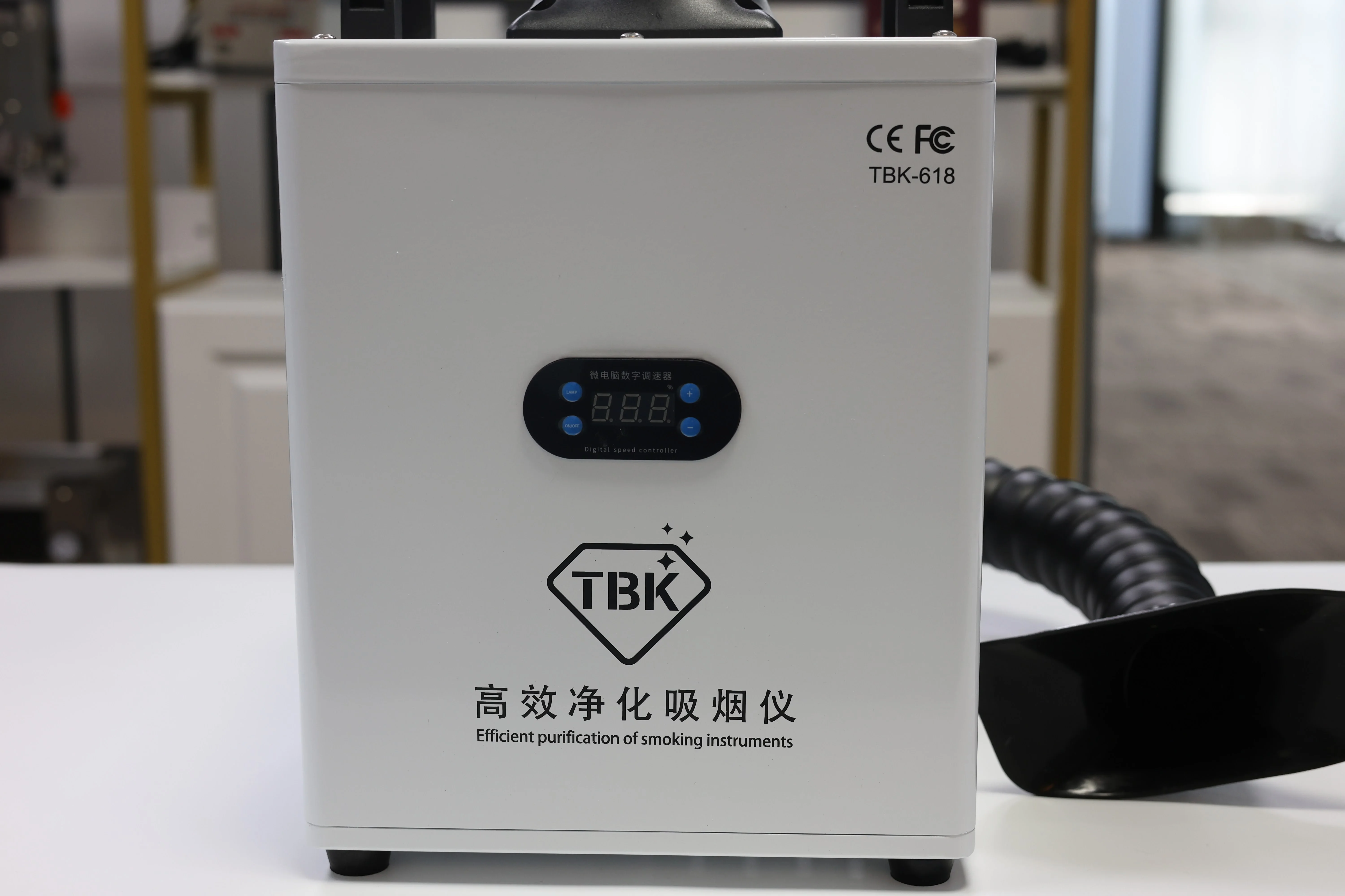 TBK-618 Smoking Instrument Welding Smoke Fume Extractor Laser Dust Smoke Purifier Cleaner Fume Extractor Purification TBK 618