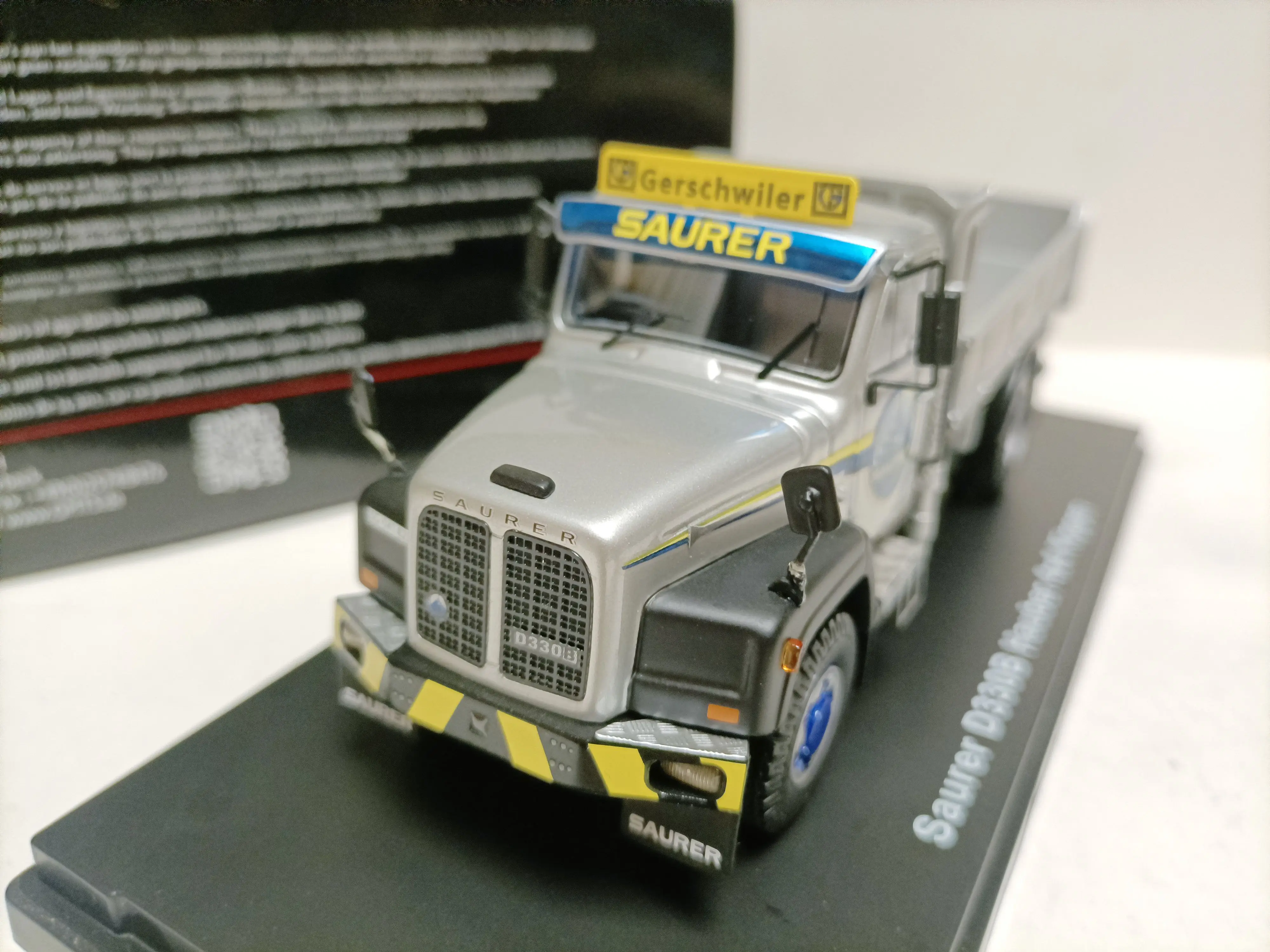 Golden Oldies 1:50 Saurer D330B Hauber 4x4 Simulation Limited Edition Resin Metal Static Car Model Toy Gift