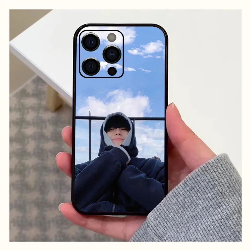 Korea Lee Do-hyun  Phone Case For iPhone 11 12 13 Mini 13 14 15 Pro XS Max X 8 Plus SE XR Shell