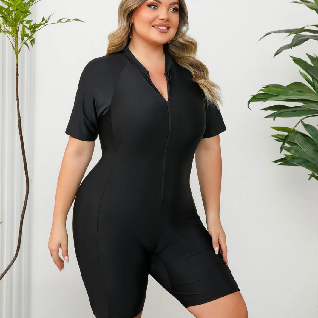 New Plus Size One‑Piece Swimsuit Women Front Zip Raglan Short Sleeve Knee‑Length Conservative Surf Bathing Suit for Curvy Figure