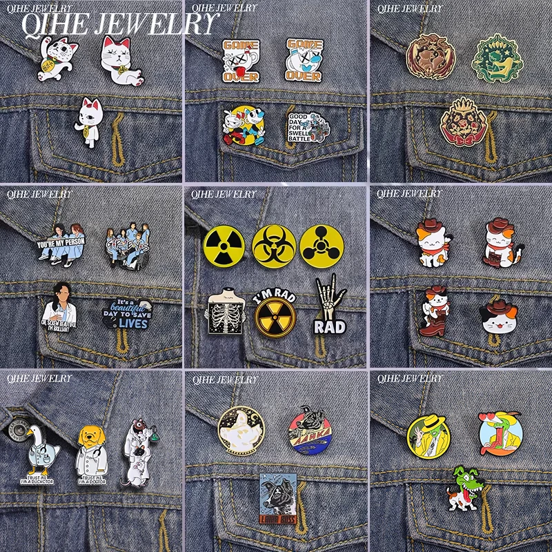 2-6 unids/set Anime Turbo abuela gato alfileres esmaltados juego de dibujos animados papel máscara mágica verde figura perro broches solapa insignia regalo de joyería