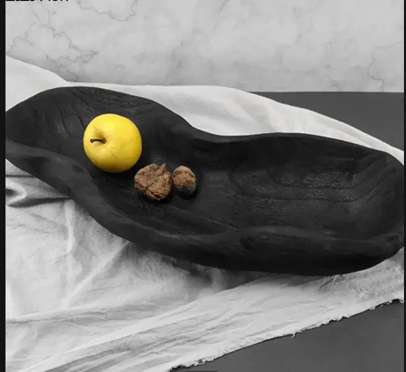 

Фруктовая тарелка неправильной формы ручной работы для гостиной, кабинета, рабочего стола, конфетная закуска, японский стиль, домашняя черная деревянная посуда