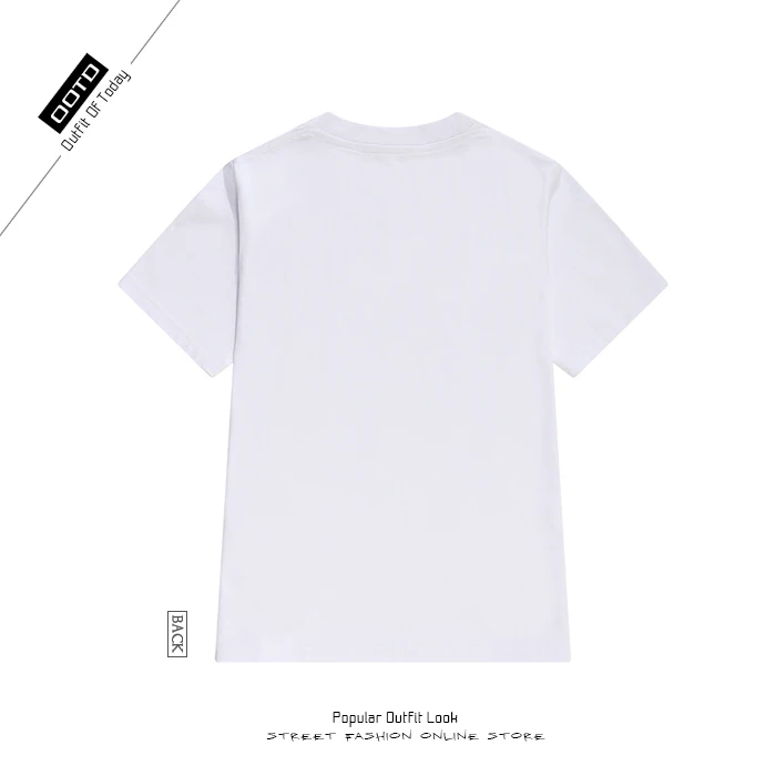 تيشيرتات من القطن الخالص بأكمام قصيرة للرجال والنساء بأنماط مطبوعة هي أنماط شعبية للصيف والخريف والشتاء