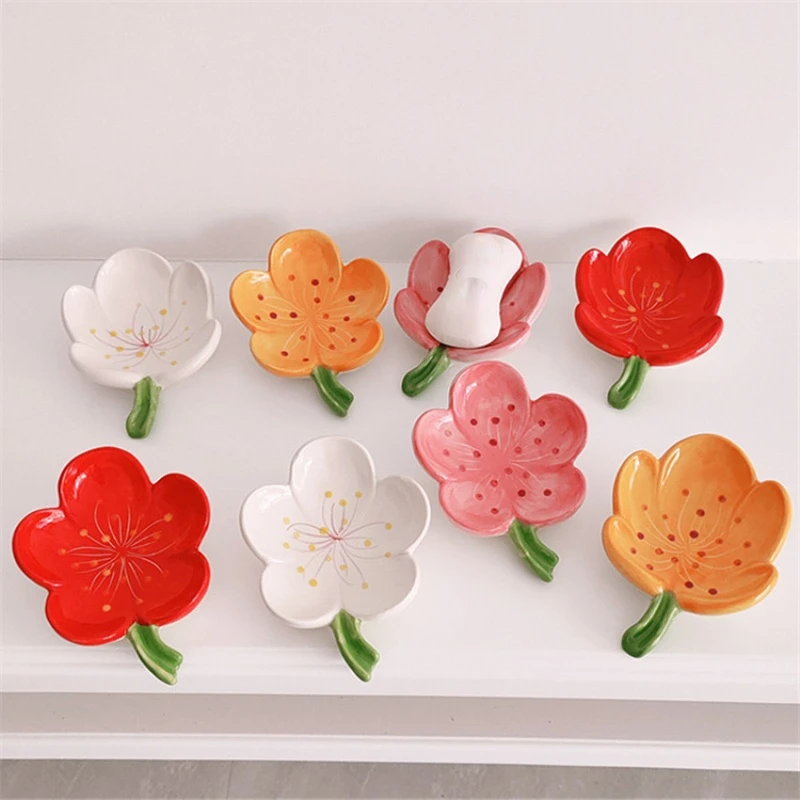 Ceramic Flower Shape Soap Box Drain Soap Dish Bathroom Shower Soap Holder Sponge Storage Plate Bathroom Supplies