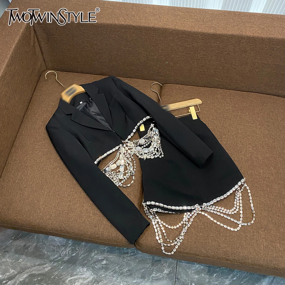 

TWOTWINSTYLE Винтажные сексуальные однотонные комплекты из двух предметов для женщин, топ с длинными рукавами и лацканами, шорты с высокой талией, дизайнерский комплект, женский TJA632859