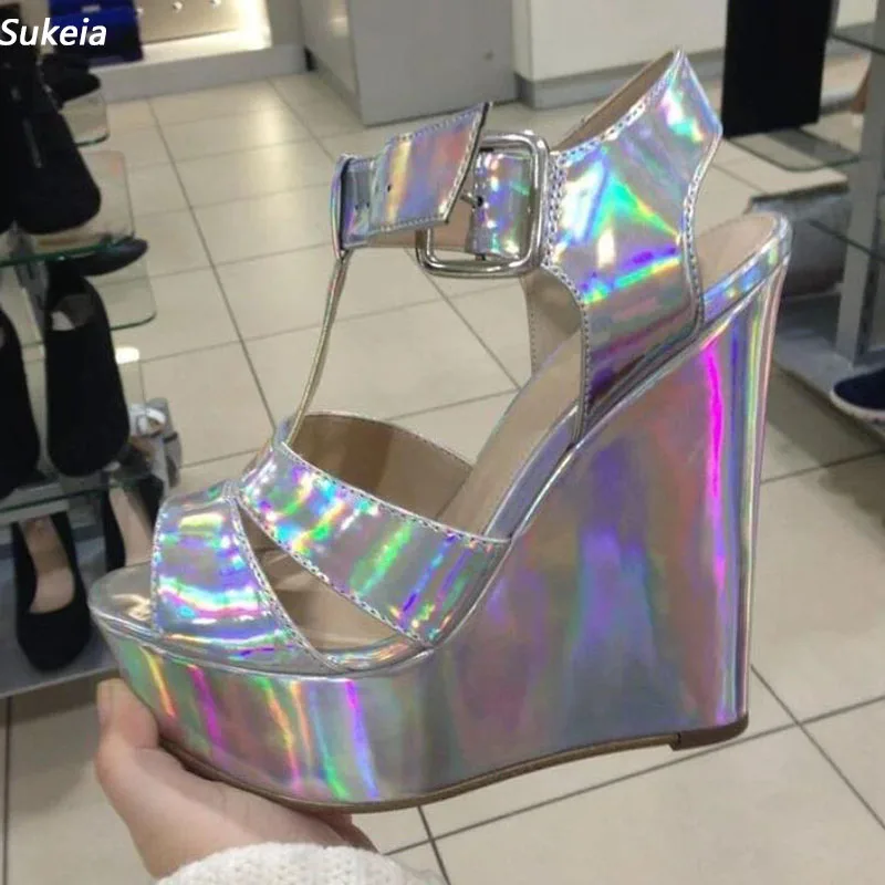 

Sukeia Real Photos Женские блестящие босоножки на платформе с ремешком на щиколотке на танкетке и высоком каблуке с круглым носком, красивые серебряные туфли для вечеринок, размер США 5-20