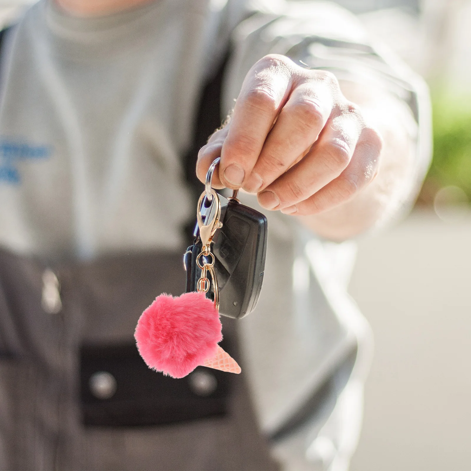 

3Pcs Ice Cream Keychain Fun Shaped Key Holder for Handbag Purse Luggage Kids Gift Trendy Accessory Lightweight Design